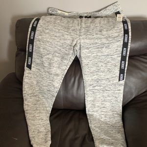 Brand new Aeropostale jogging pants size X-Large